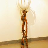 Kunstvolle Lampe aus Holz - Besondere Einrichtung Kaufen-KreaFreiKunst