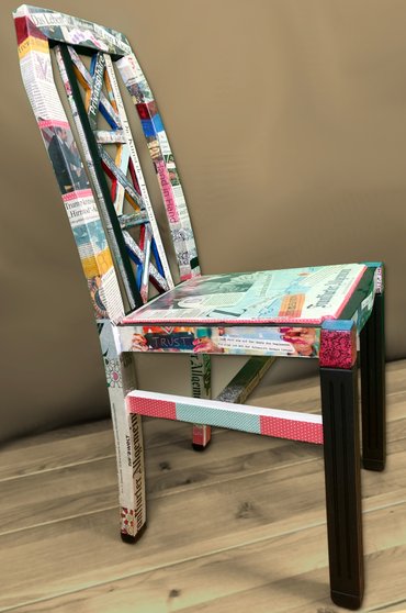 Besonderer Stuhl im Collage Design - KreaFreiKunst Neue Einrichtung Januar 2020
